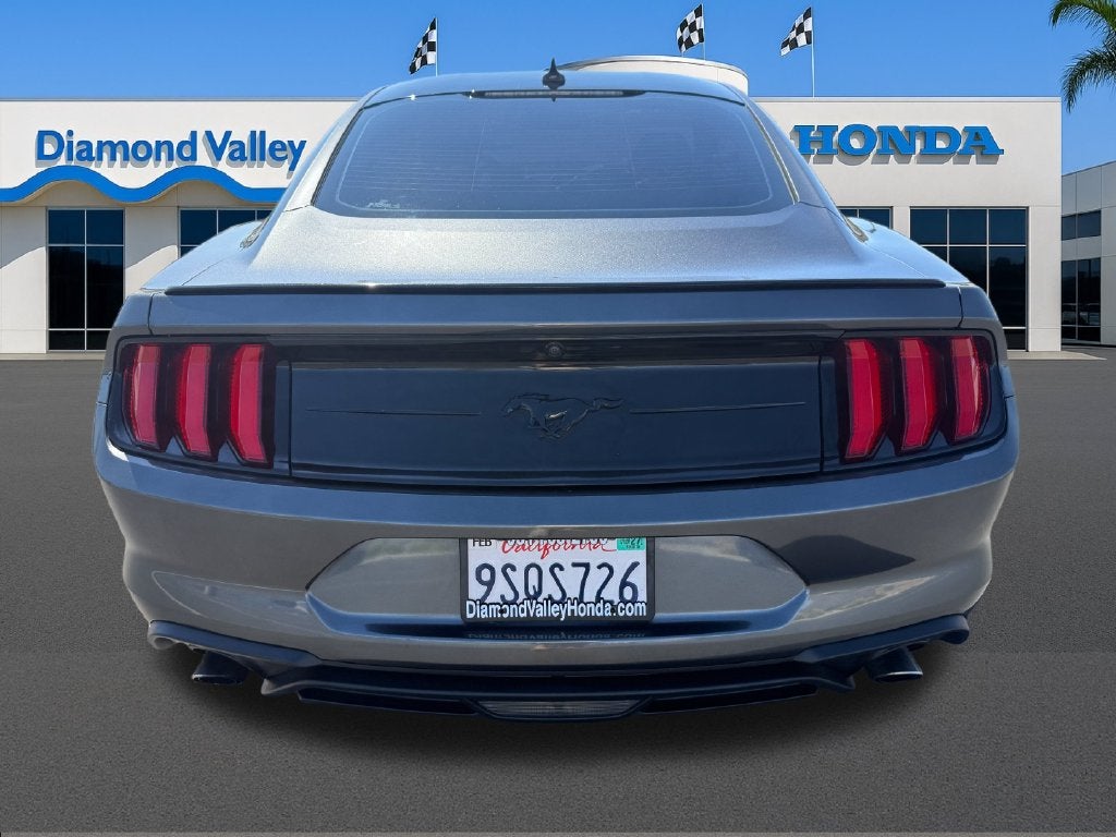 2020 Ford Mustang EcoBoost