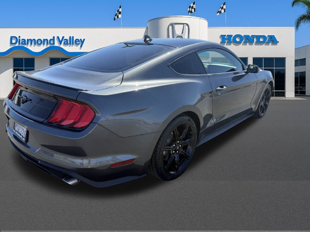 2020 Ford Mustang EcoBoost