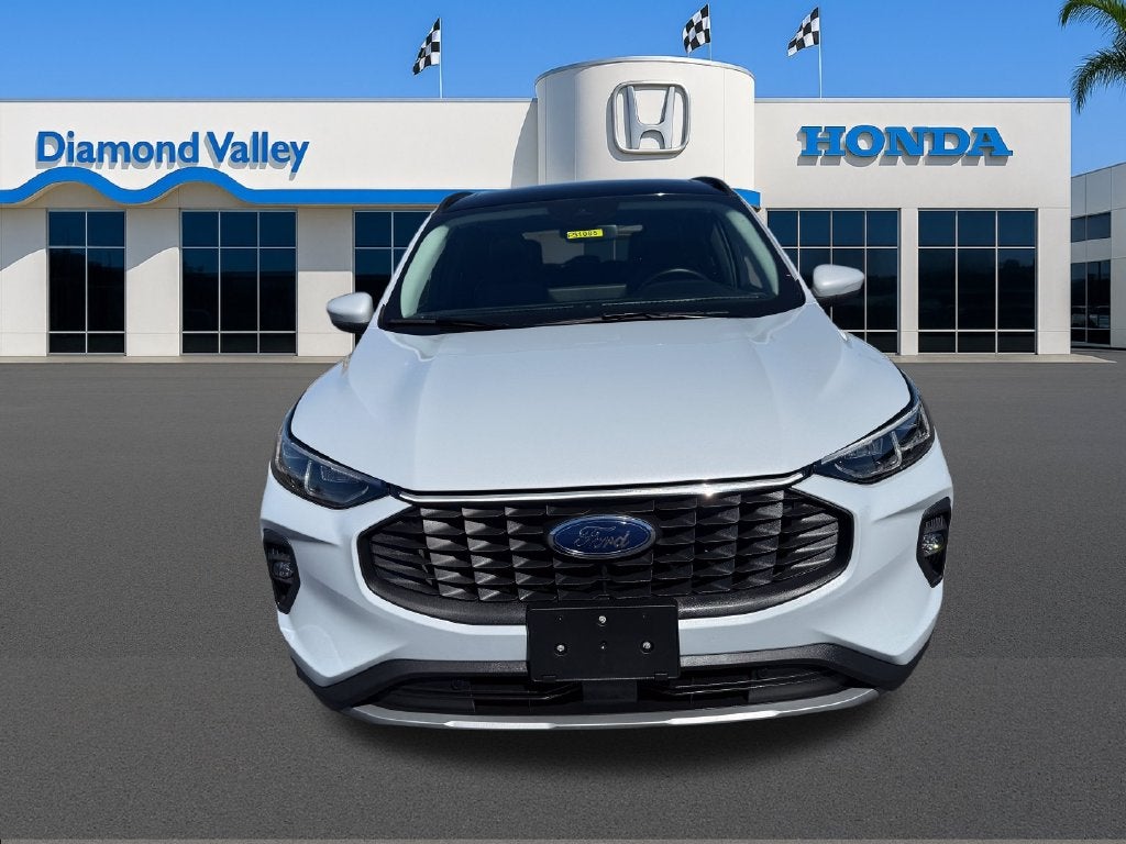 2025 Ford Escape Platinum