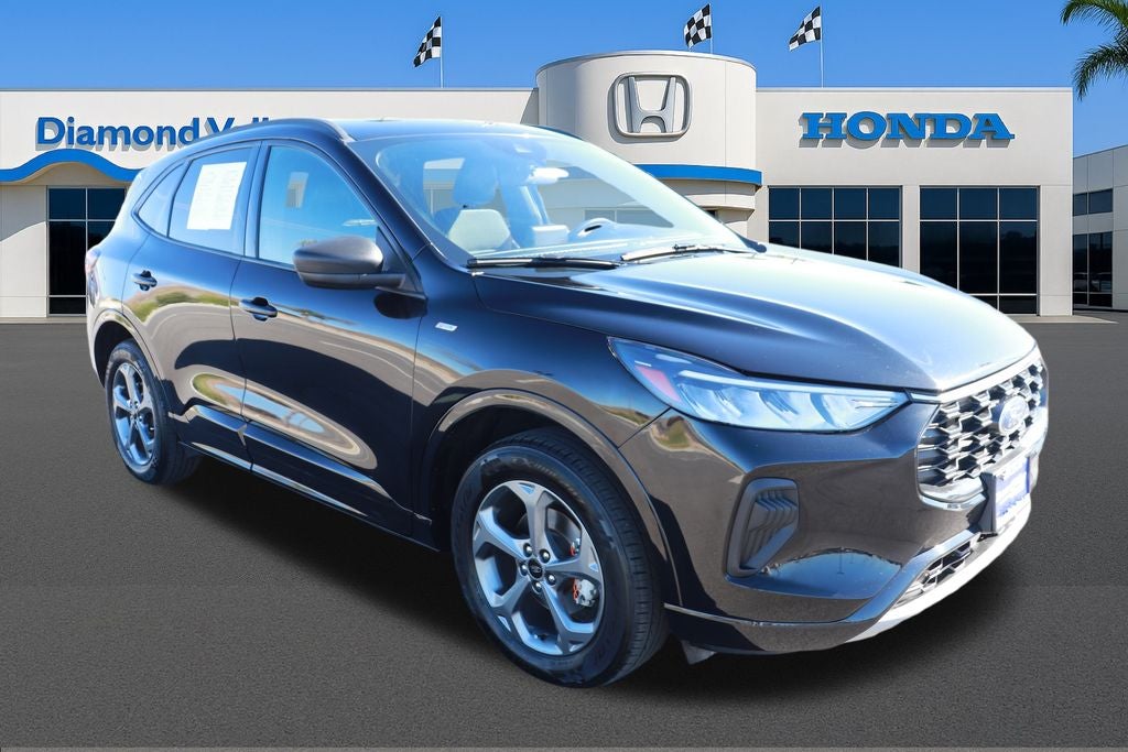 2023 Ford Escape ST-Line