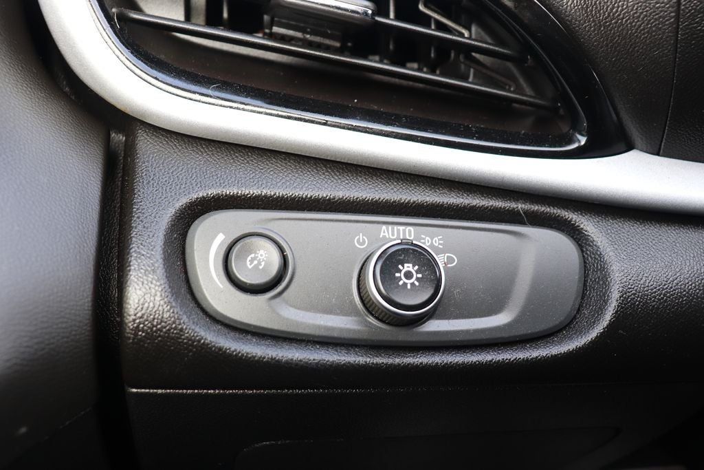 2018 Chevrolet Volt LT