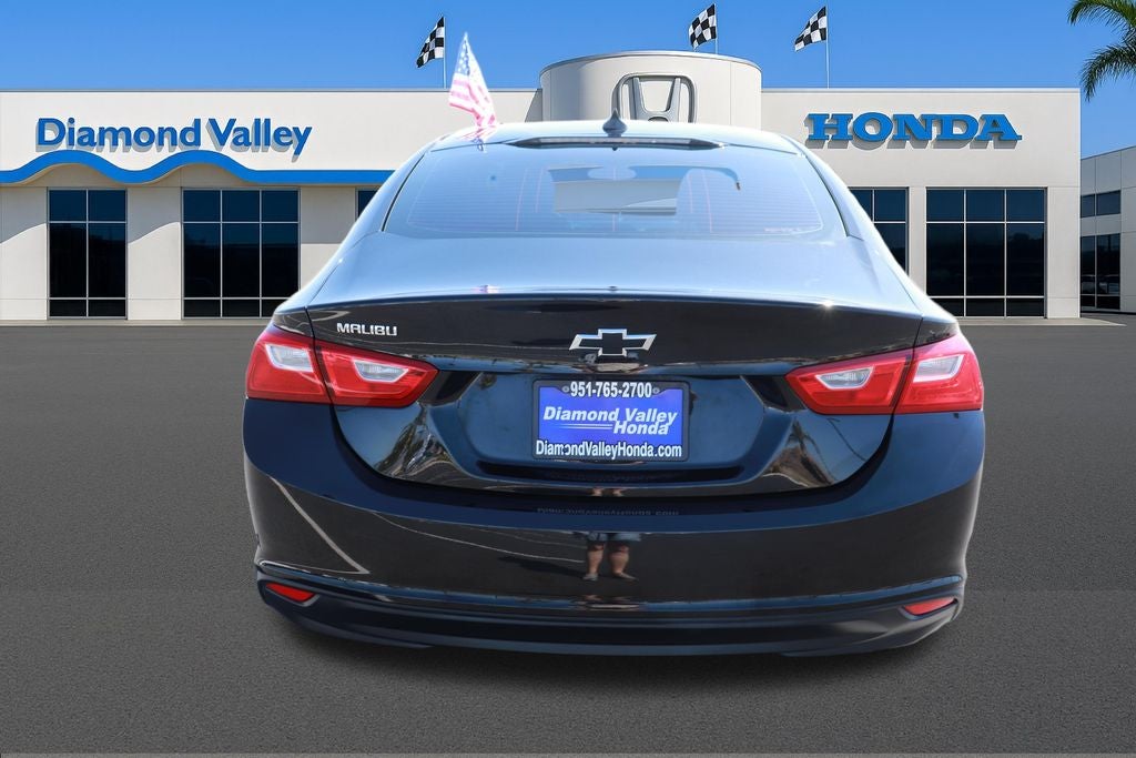 2022 Chevrolet Malibu LS 1LS