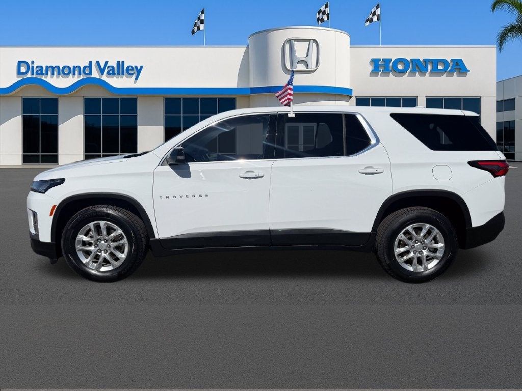 2023 Chevrolet Traverse LS