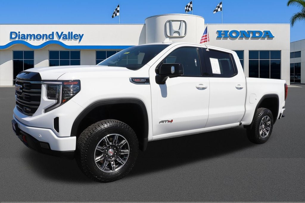 2025 GMC Sierra 1500 AT4