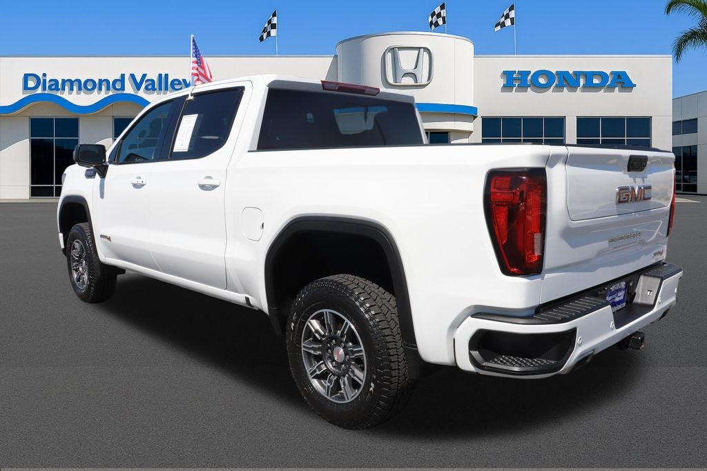 2025 GMC Sierra 1500 AT4