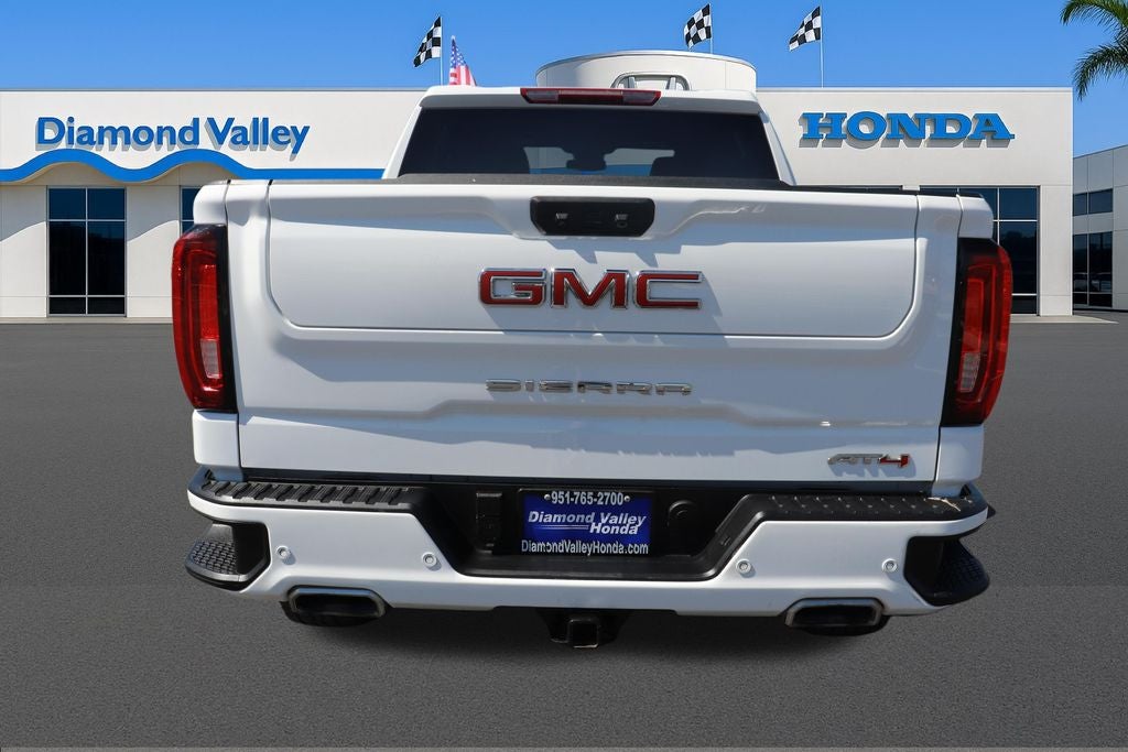 2025 GMC Sierra 1500 AT4