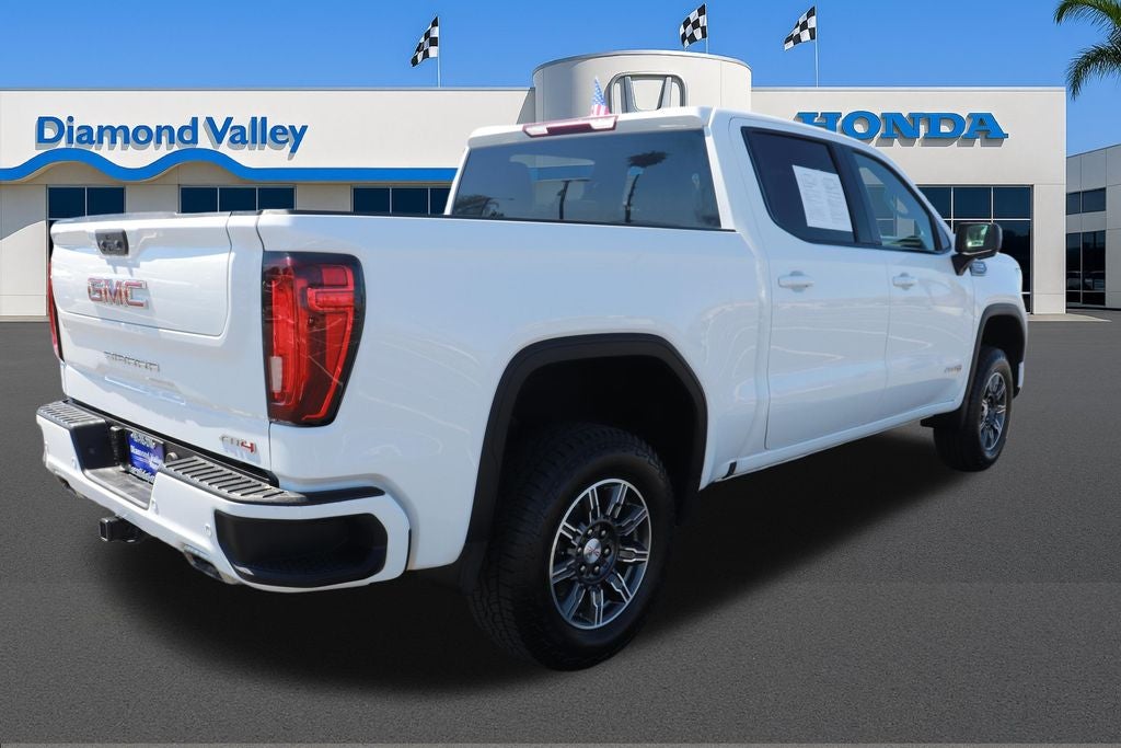 2025 GMC Sierra 1500 AT4
