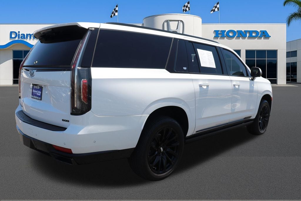 2022 Cadillac Escalade ESV Sport