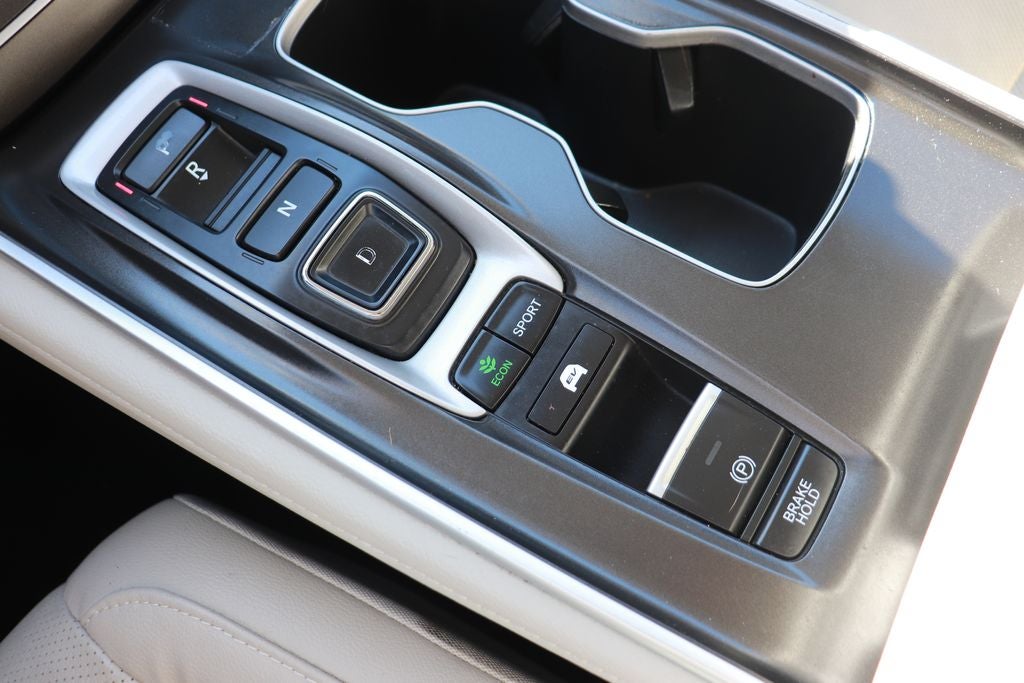 2018 Honda Accord Hybrid Touring