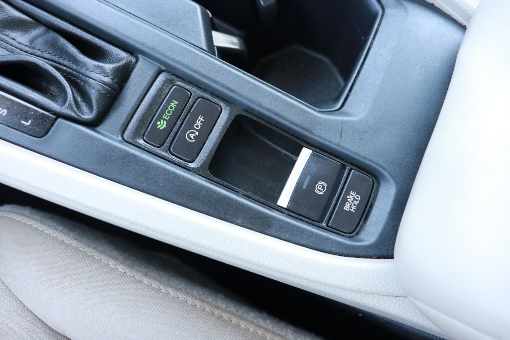 2023 Honda Accord EX w/o BSI
