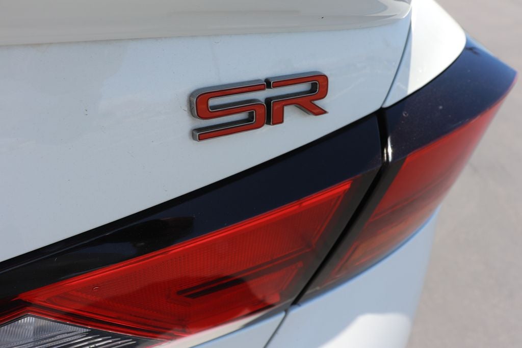 2023 Nissan Altima 2.0 SR