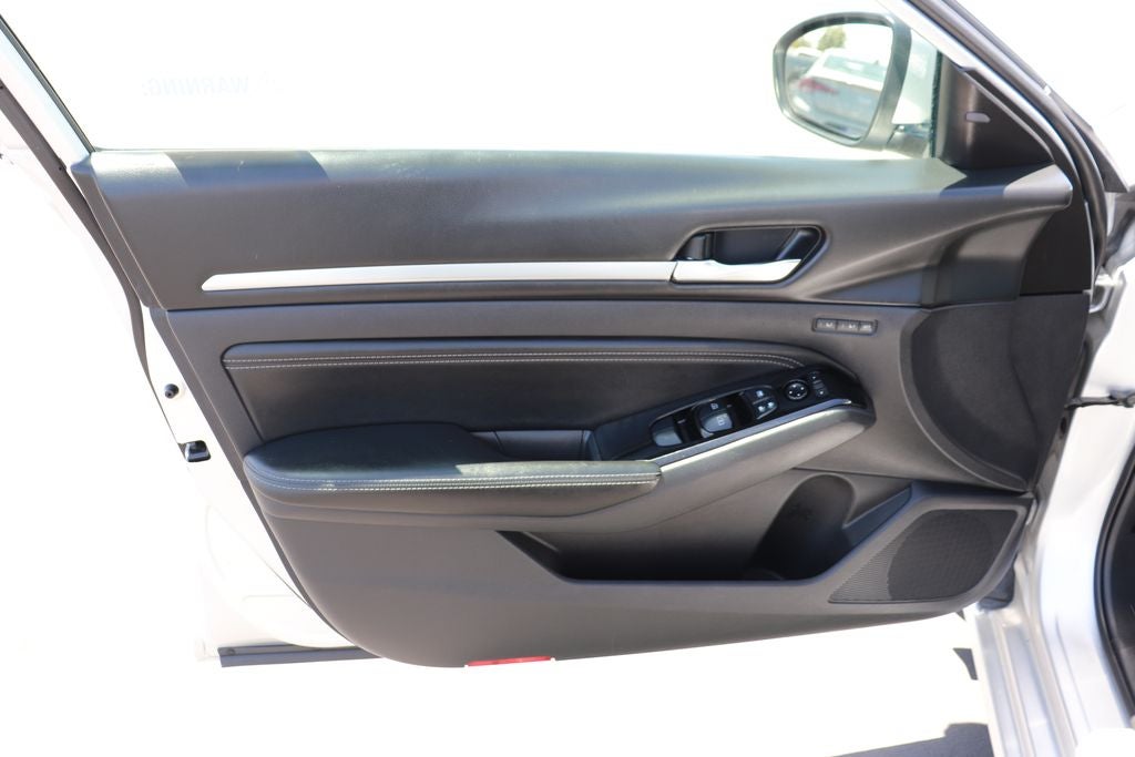 2020 Nissan Altima 2.0 Platinum