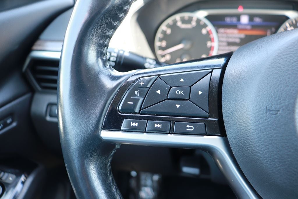 2020 Nissan Altima 2.0 Platinum