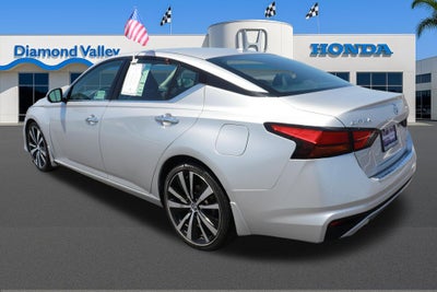 2020 Nissan Altima 2.0 Platinum
