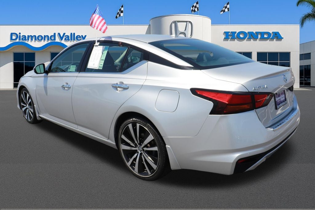 2020 Nissan Altima 2.0 Platinum