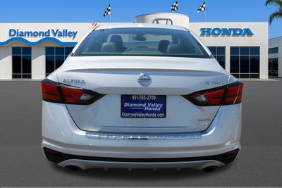 2020 Nissan Altima 2.0 Platinum