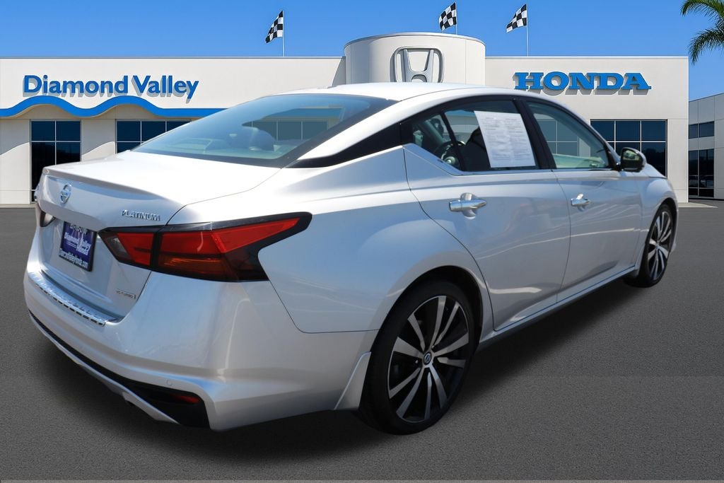 2020 Nissan Altima 2.0 Platinum