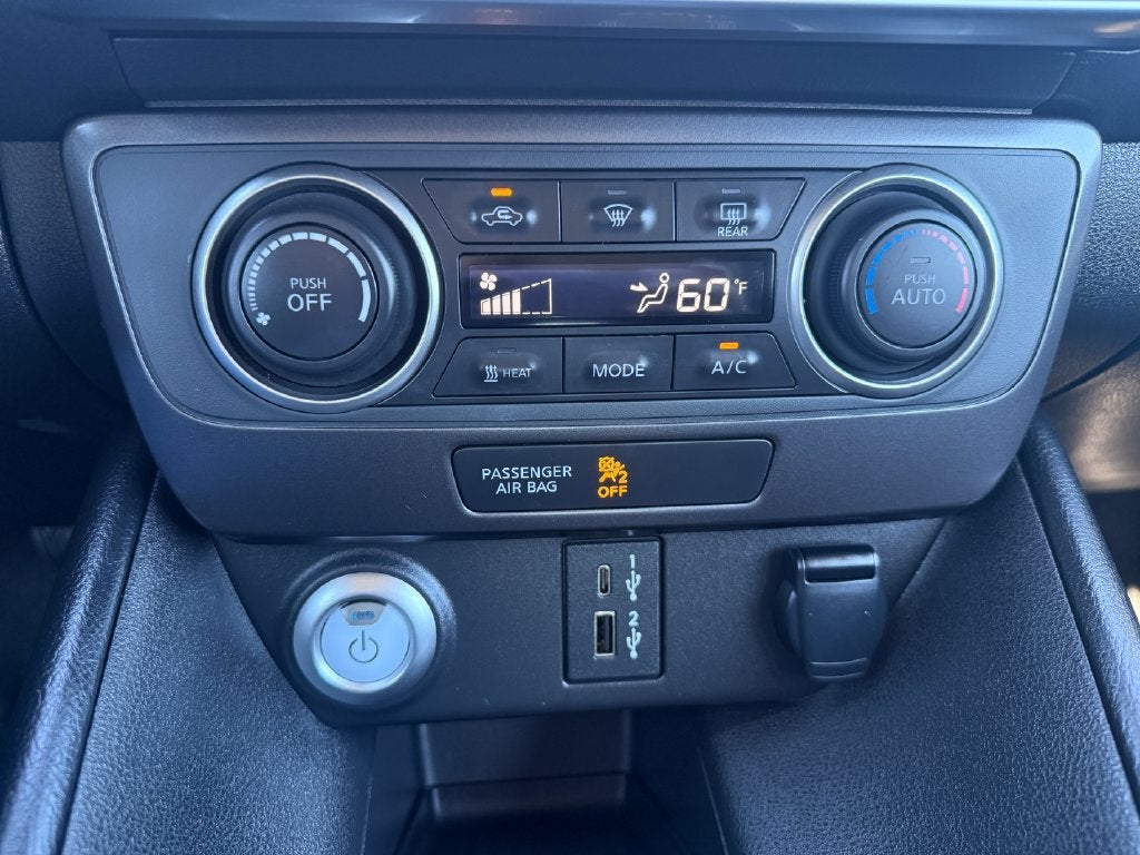 2024 Nissan Leaf S