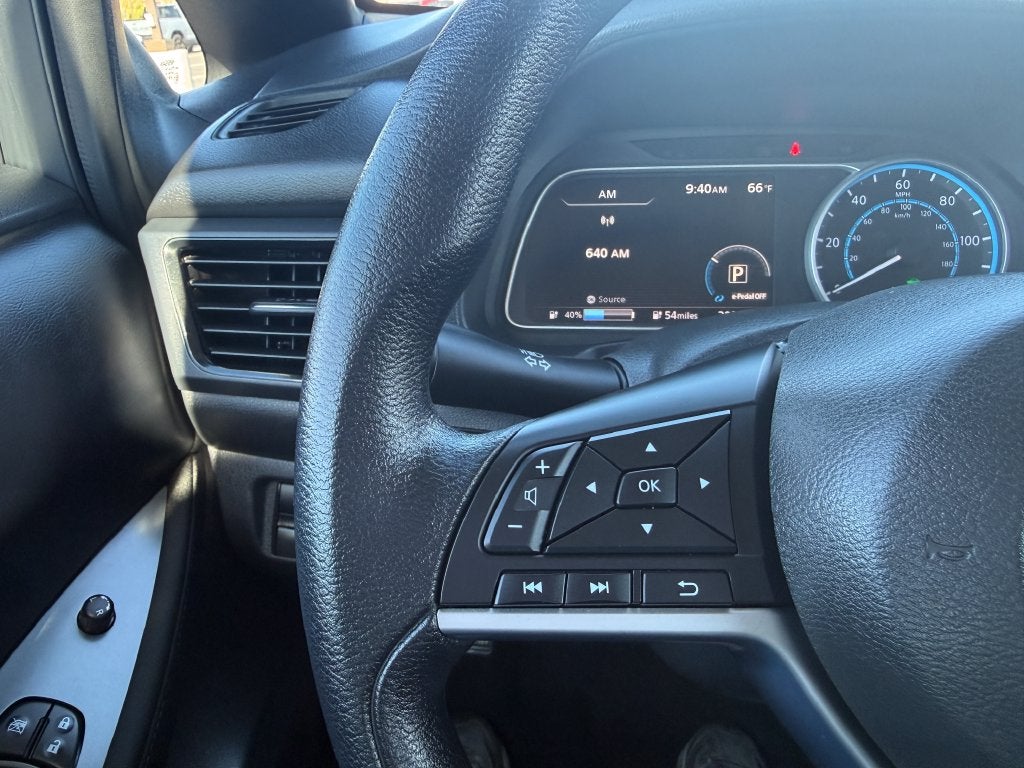 2024 Nissan Leaf S