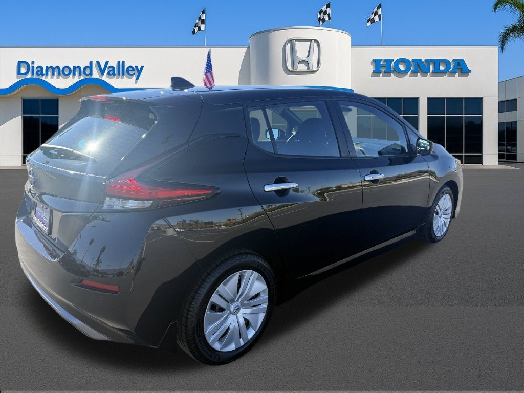 2024 Nissan Leaf S