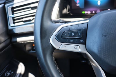 2025 Volkswagen Atlas Cross Sport 2.0T SE w/Technology