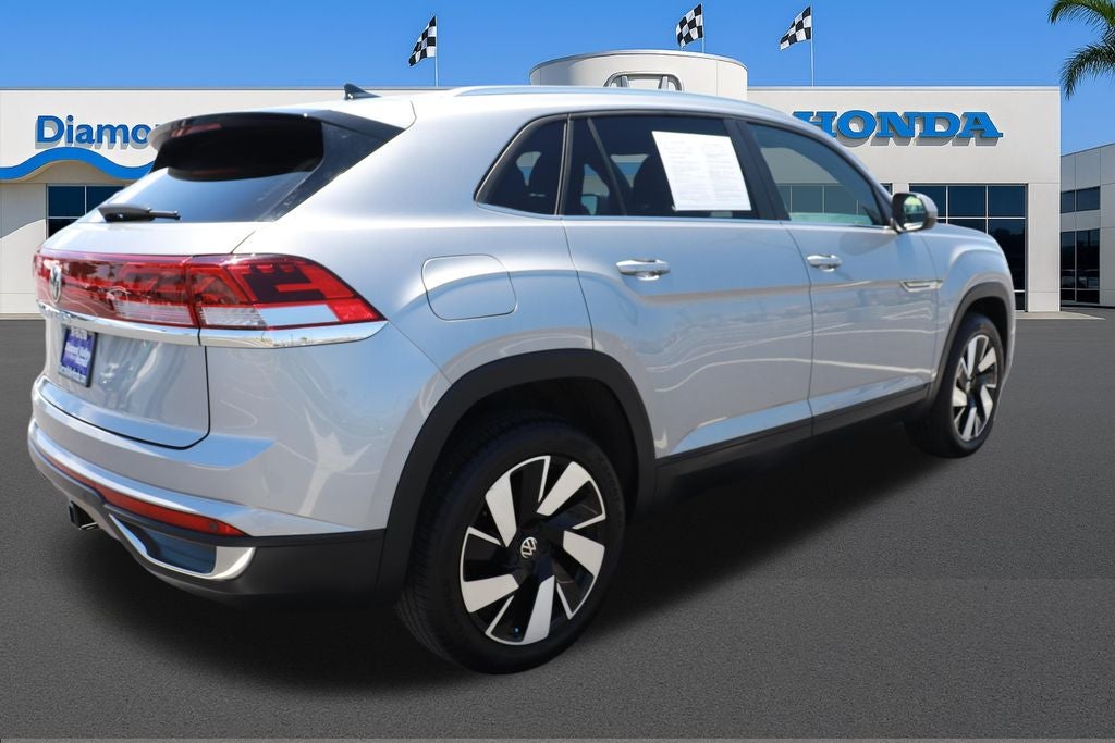 2025 Volkswagen Atlas Cross Sport 2.0T SE w/Technology