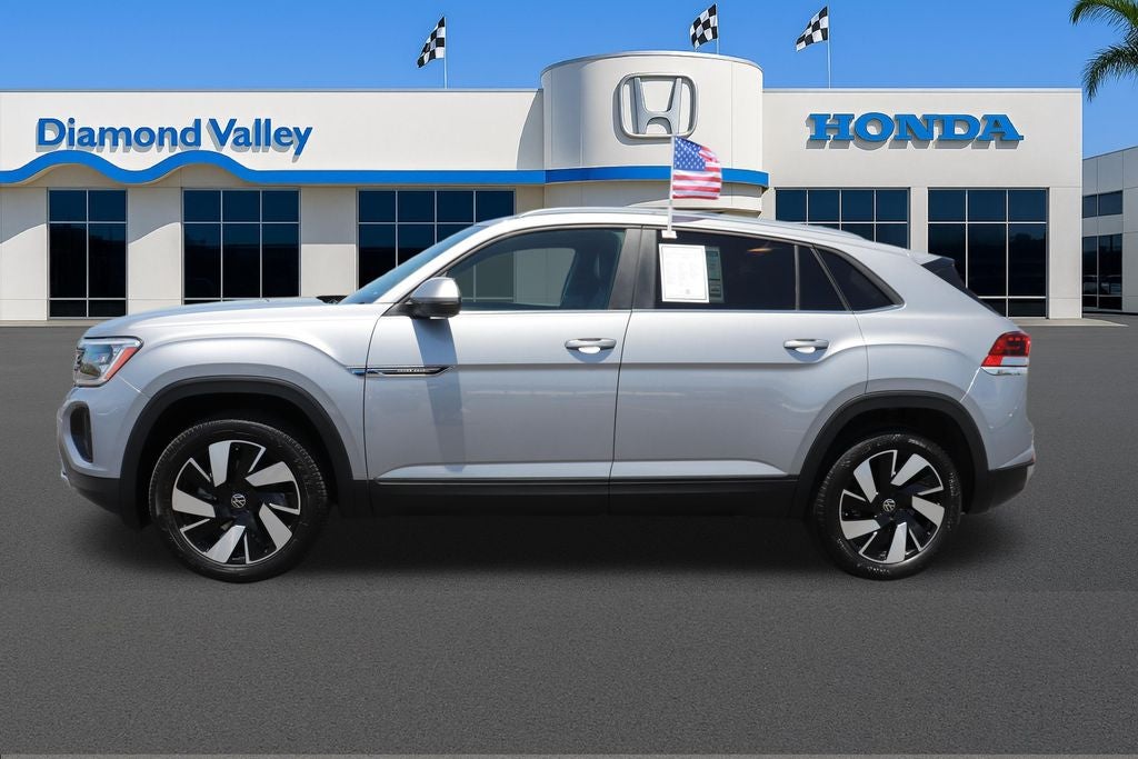 2025 Volkswagen Atlas Cross Sport 2.0T SE w/Technology