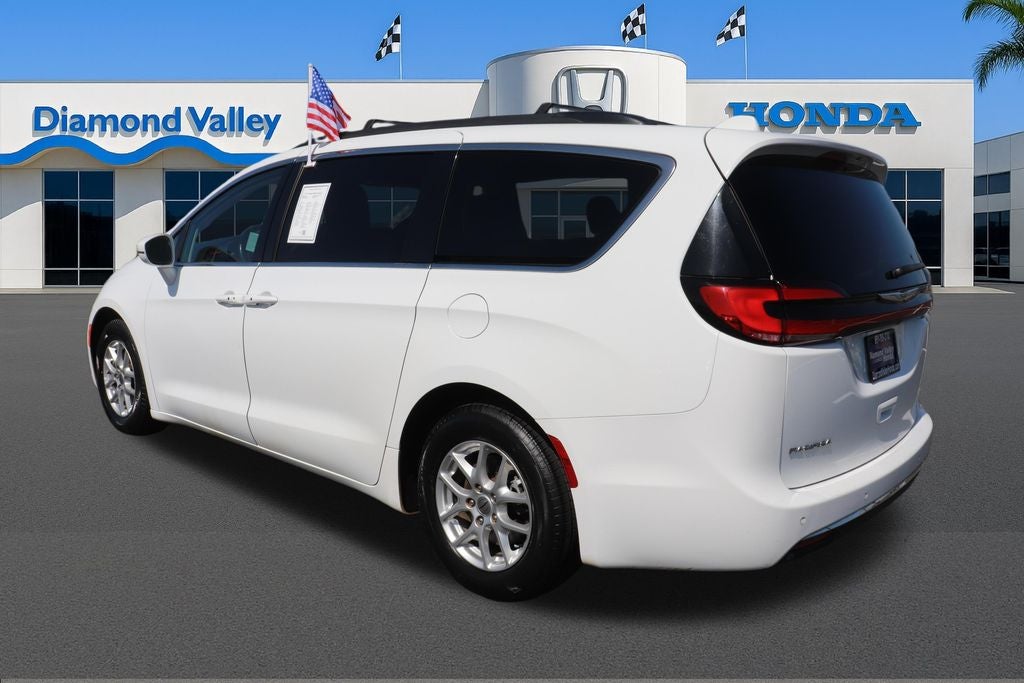 2022 Chrysler Pacifica Touring L