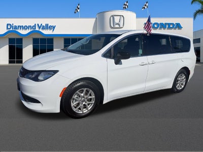 2024 Chrysler Voyager LX