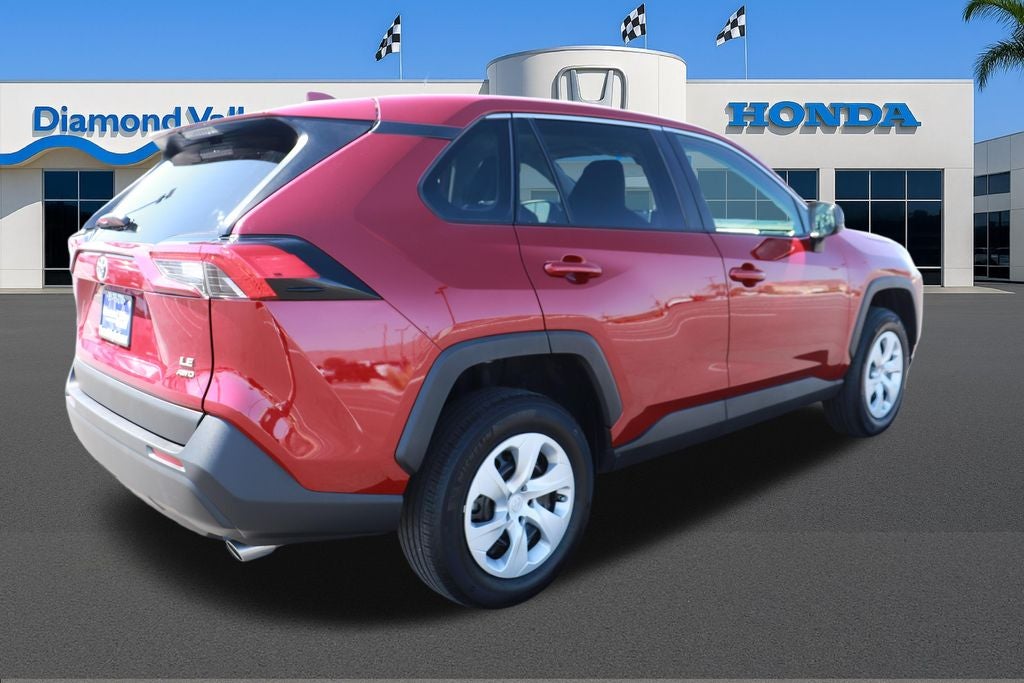 2025 Toyota RAV4 LE