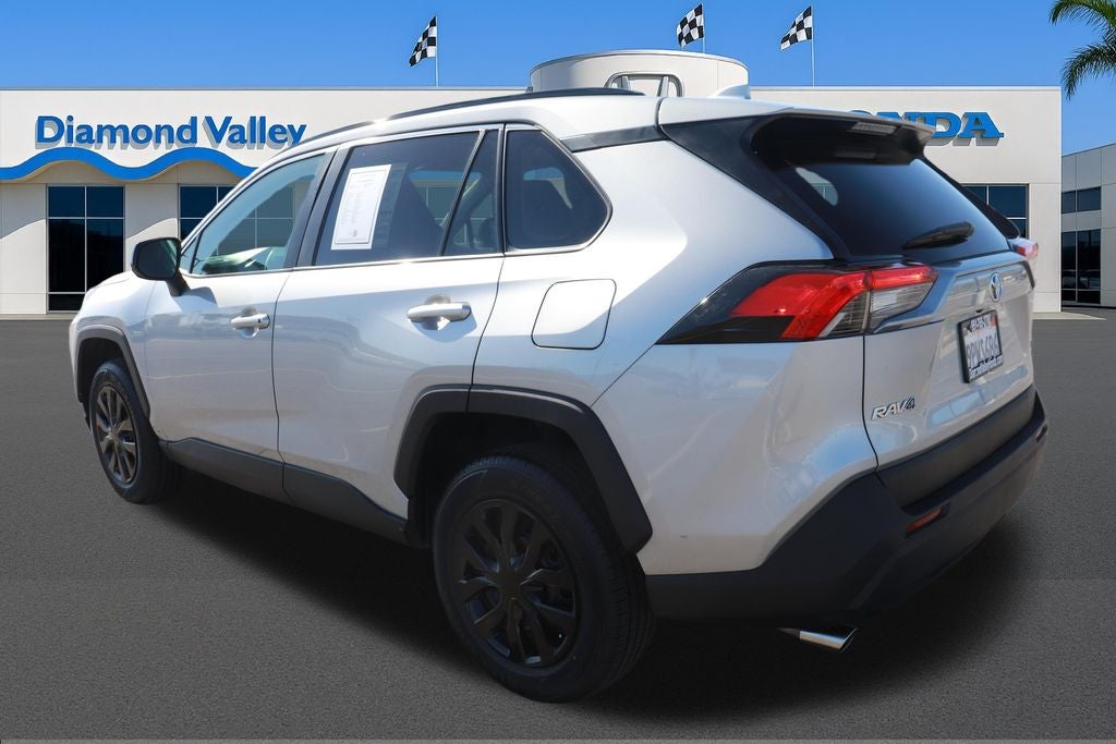 2021 Toyota RAV4 LE