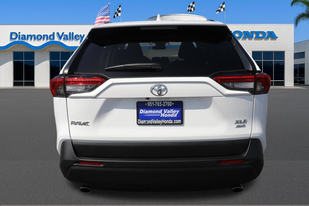 2025 Toyota RAV4 XLE
