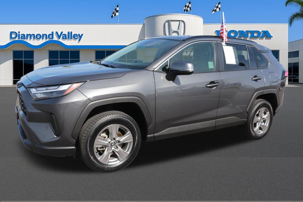 2025 Toyota RAV4 XLE