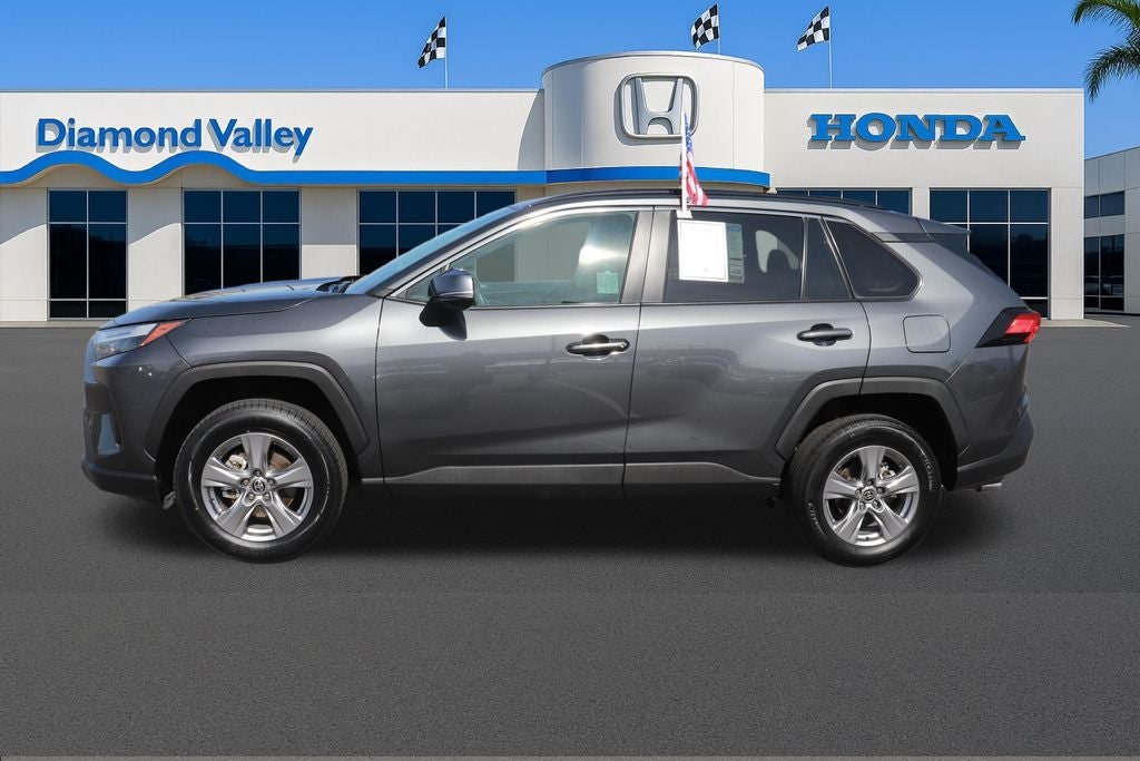 2025 Toyota RAV4 XLE