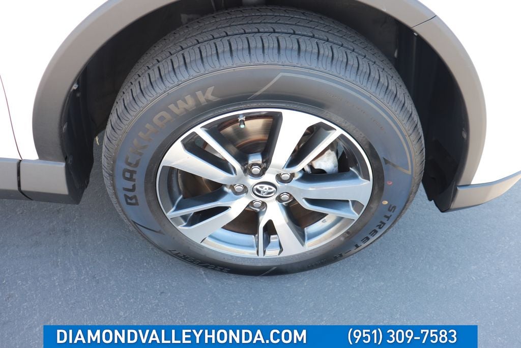 2018 Toyota RAV4 XLE