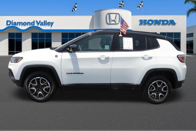 2025 Jeep Compass Trailhawk