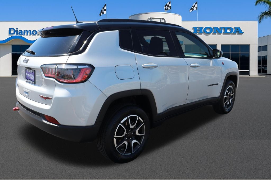 2025 Jeep Compass Trailhawk