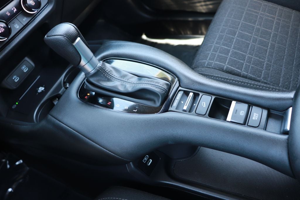 2026 Honda HR-V LX
