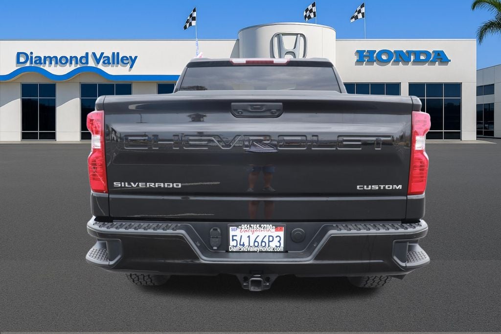 2022 Chevrolet Silverado 1500 Custom
