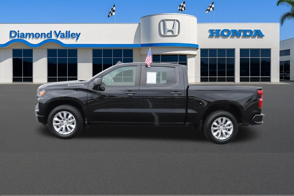 2022 Chevrolet Silverado 1500 Custom