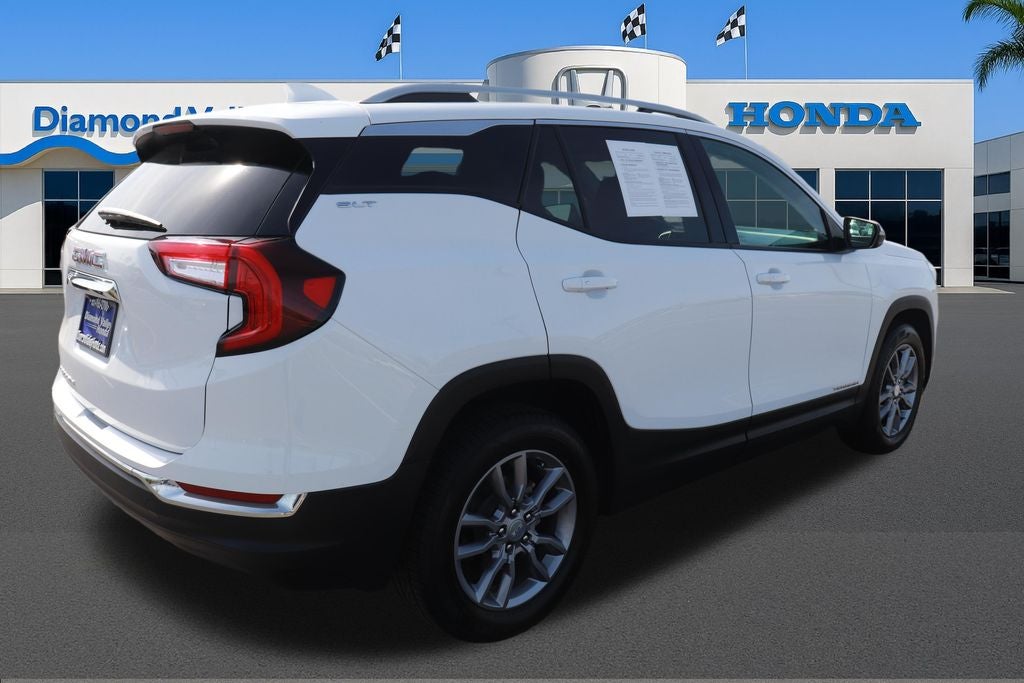 2023 GMC Terrain SLT