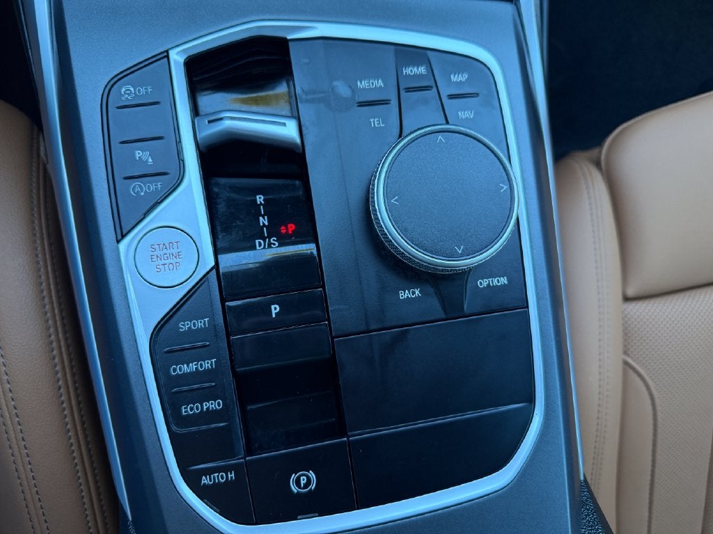 2025 BMW 2 Series 230i