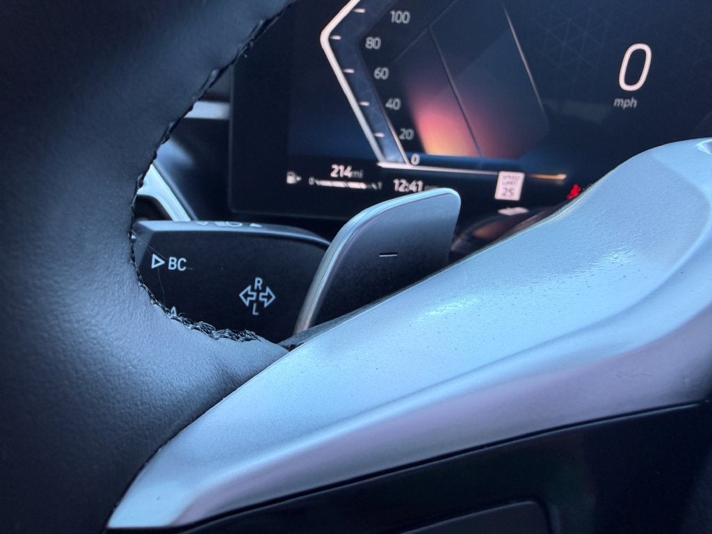 2025 BMW 2 Series 230i