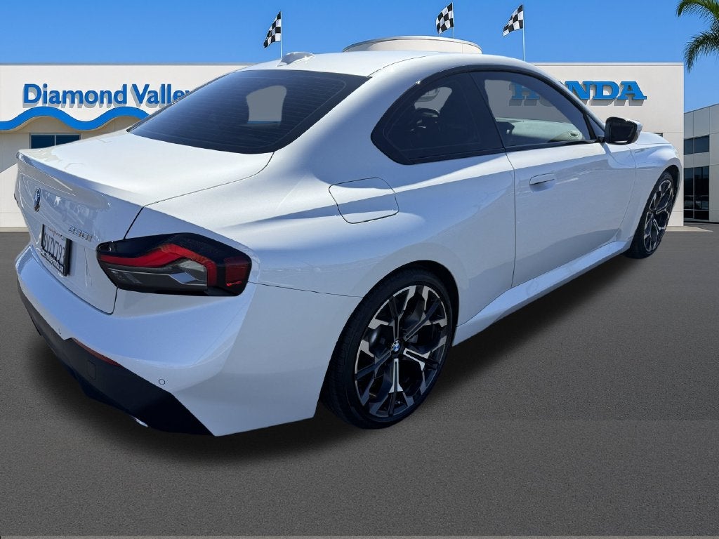 2025 BMW 2 Series 230i