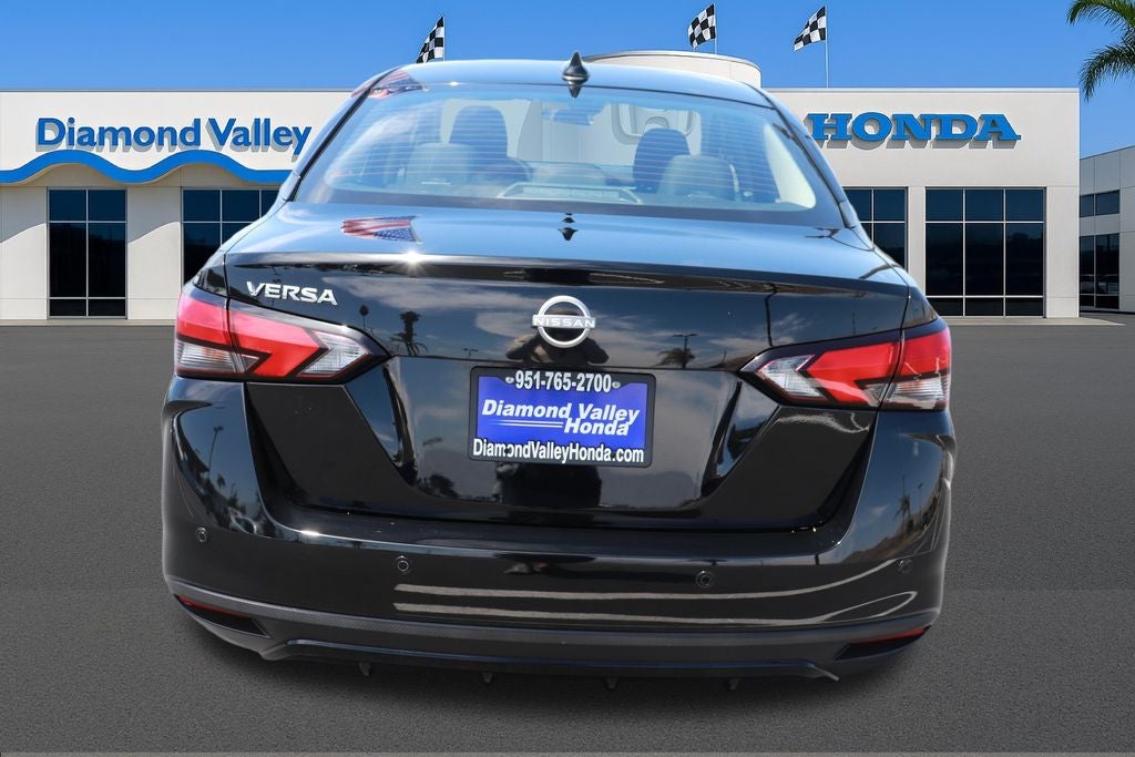 2025 Nissan Versa 1.6 SV