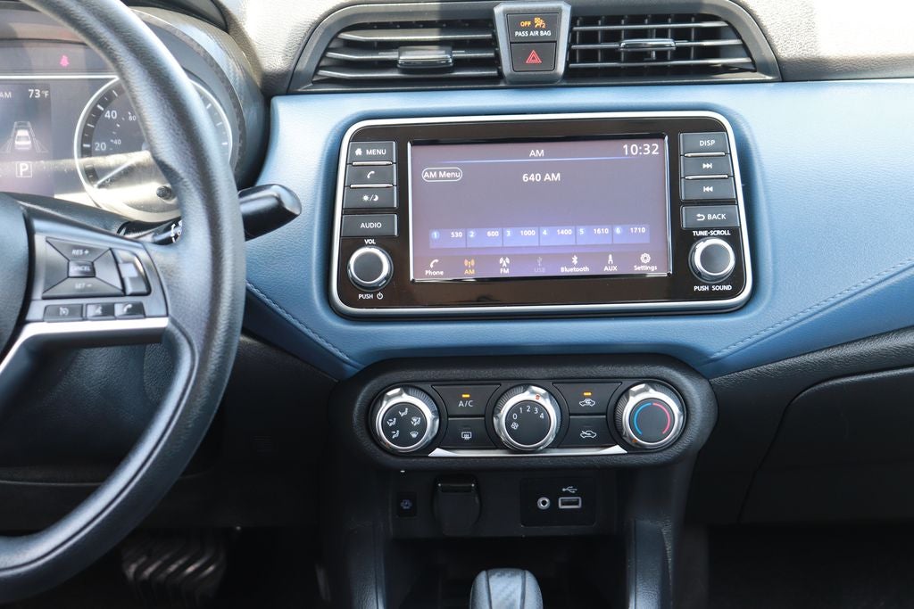 2023 Nissan Versa 1.6 SV