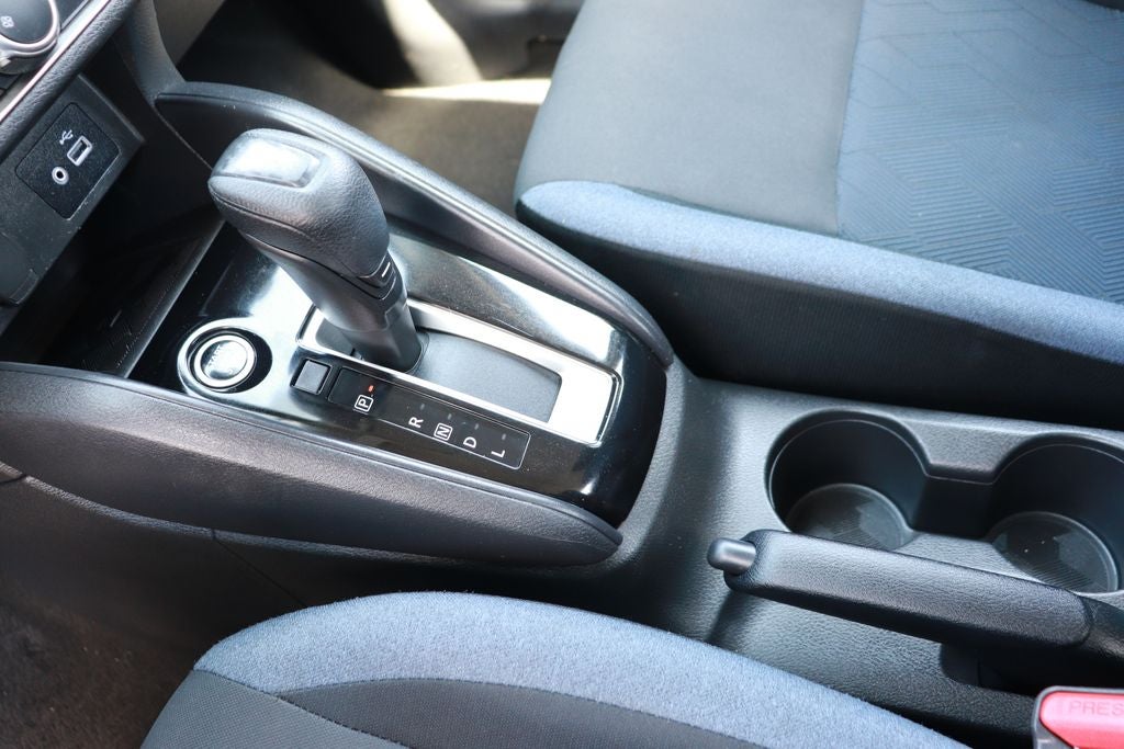 2023 Nissan Versa 1.6 SV