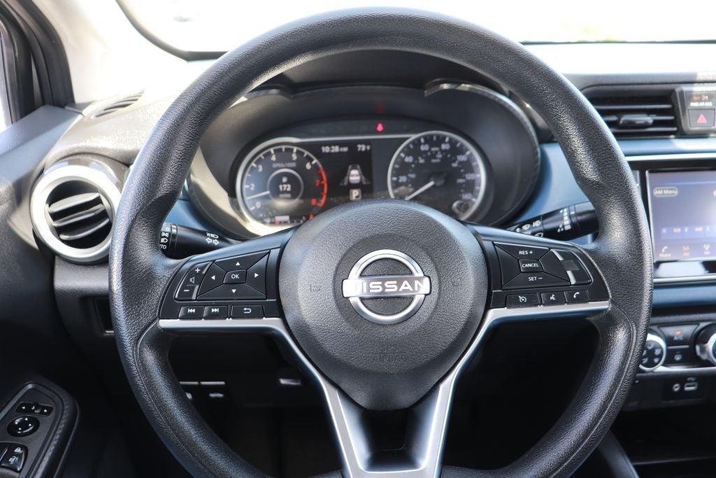 2023 Nissan Versa 1.6 SV