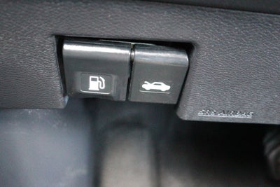 2023 Nissan Versa 1.6 SV
