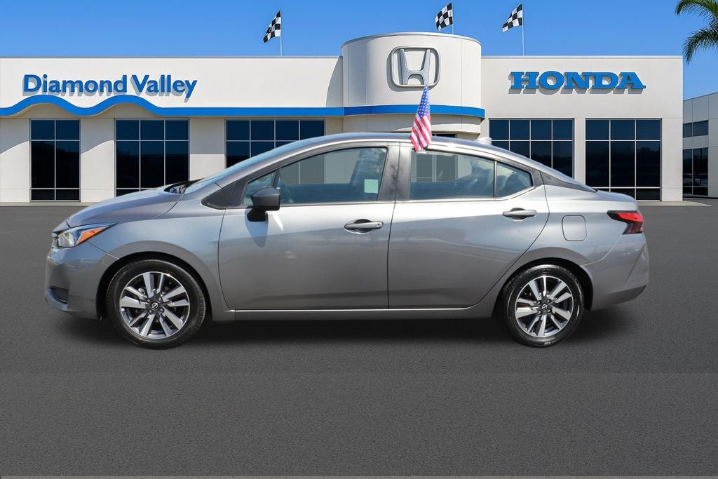 2023 Nissan Versa 1.6 SV